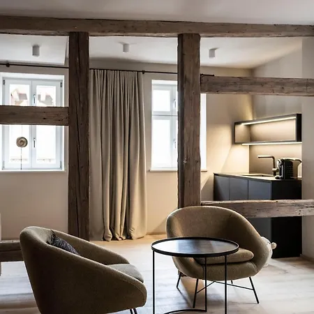 Hotel Design Boutique & Goldene Rose