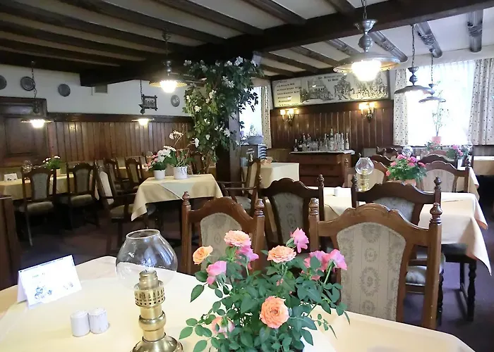 Design Boutique & Goldene Rose Отель Динкельсбюль