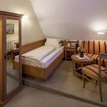 Design Boutique & Goldene Rose 5*