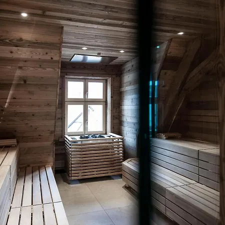 & Goldene Rose Hotel 5*