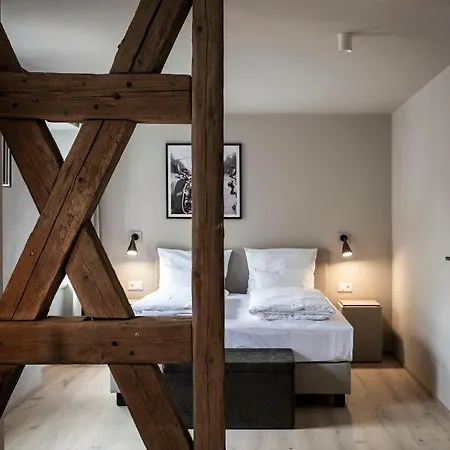 & Goldene Rose Hotel 5*