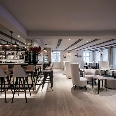 & Goldene Rose Dinkelsbühl