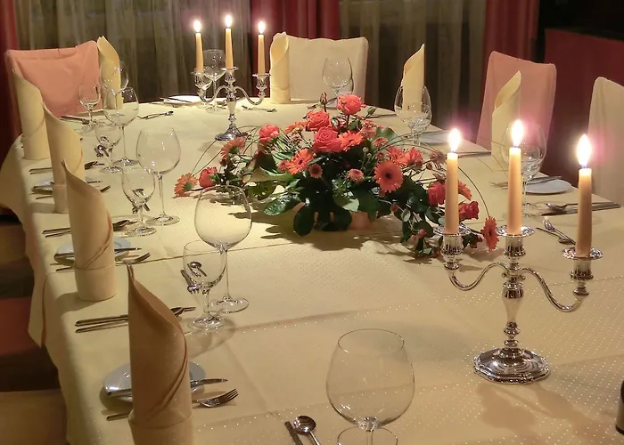 Design Boutique & Goldene Rose فندق دينكلسبهل